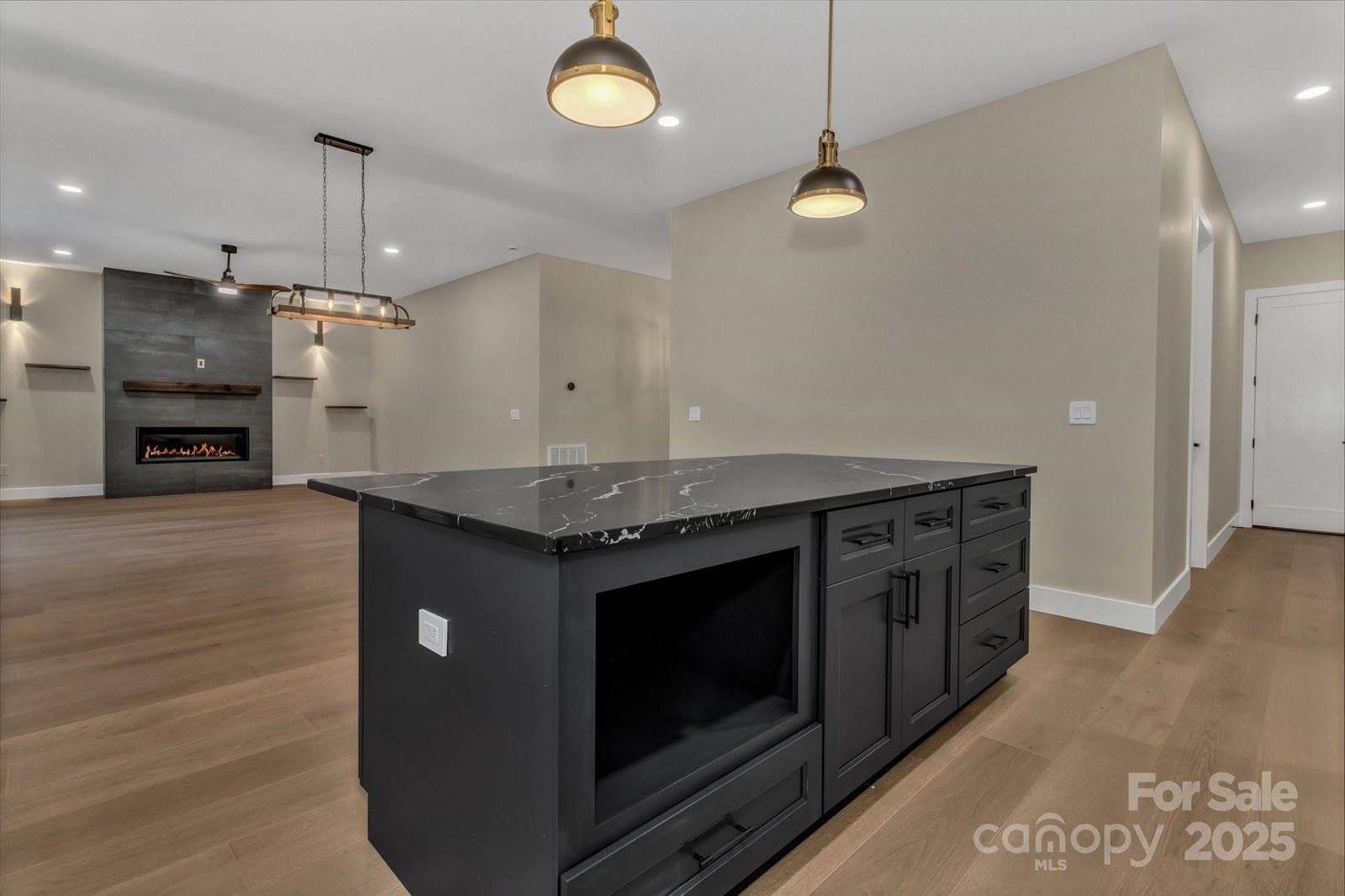 63 Winding Ridge Road, Fairview, NC 28711