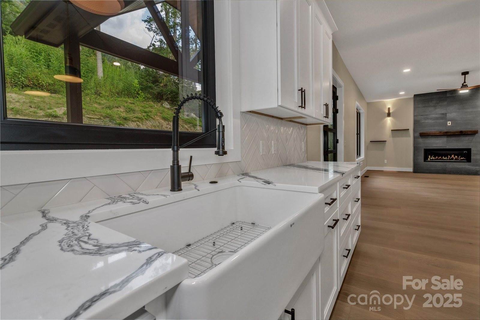 63 Winding Ridge Road, Fairview, NC 28711