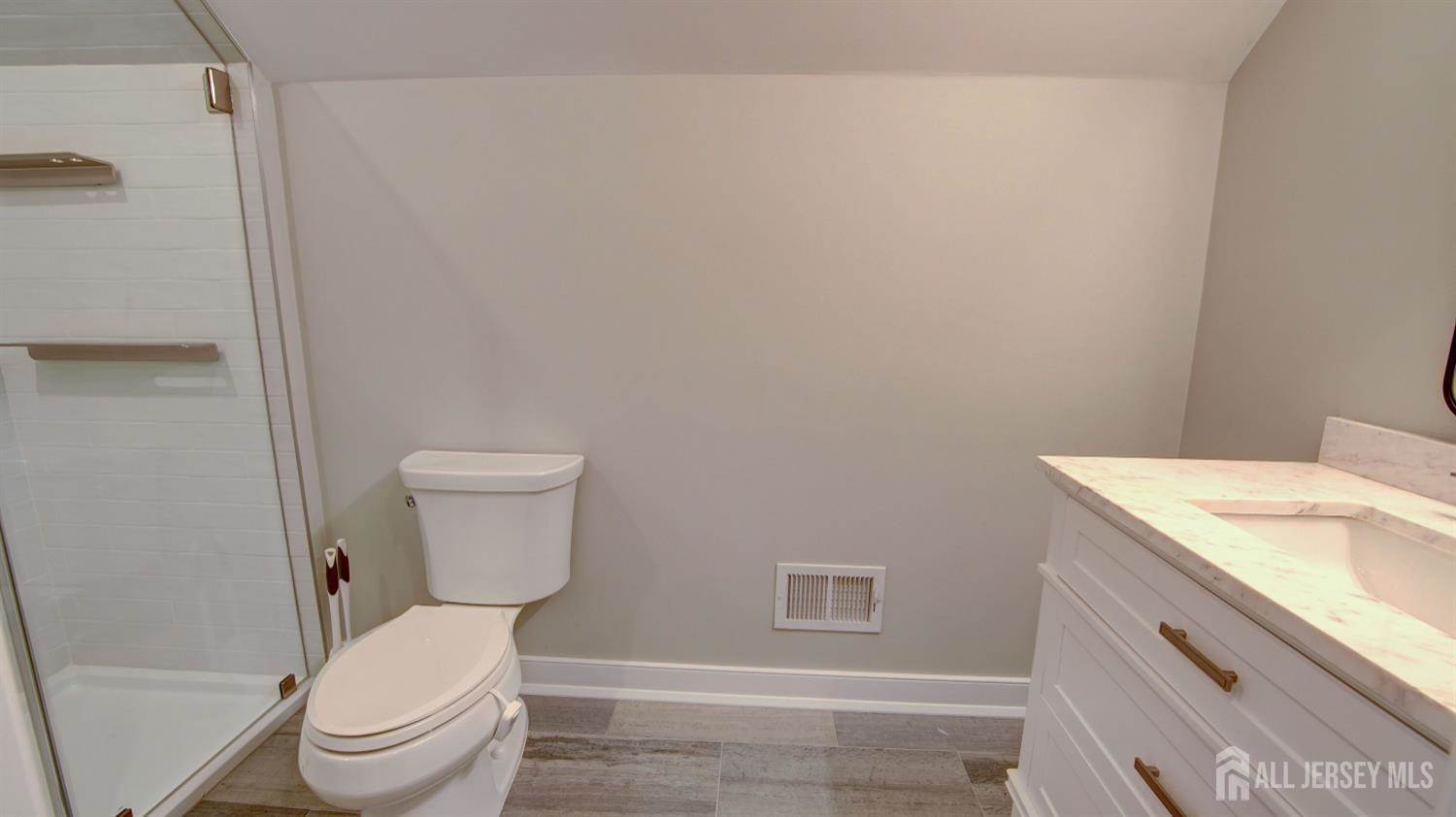 11 Third Street, East Brunswick, NJ 08816