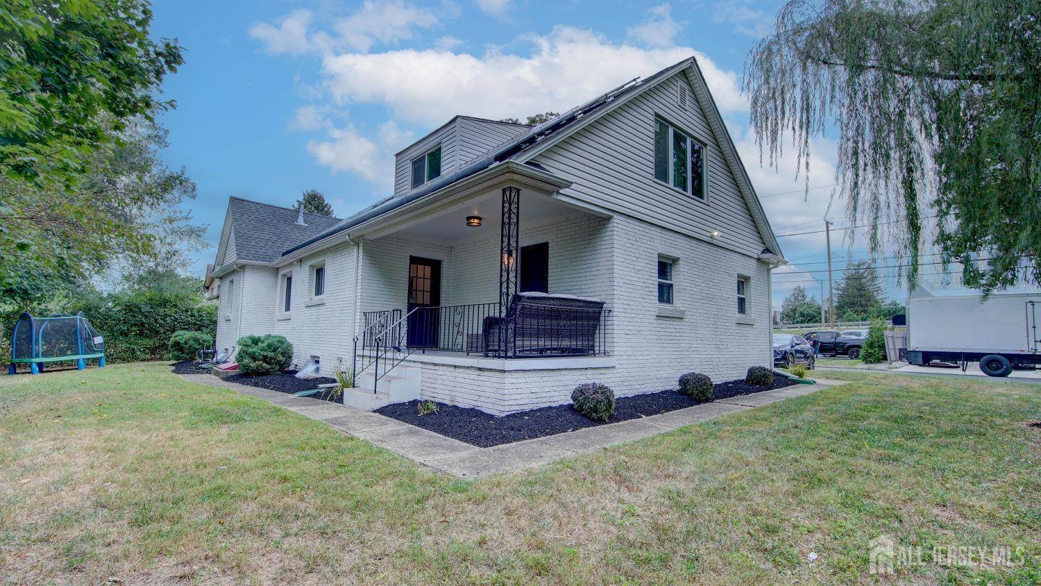 11 Third Street, East Brunswick, NJ 08816