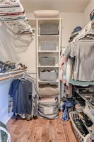 628 NE Swann Circle, Lee's Summit, MO 64086