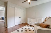 628 NE Swann Circle, Lee's Summit, MO 64086