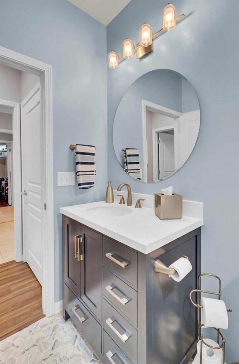 209 Schooner Bend Avenue, Summerville, SC 29486