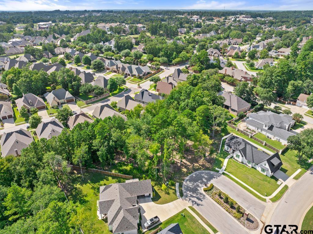 2227 Cherryhill Circle, Tyler, TX 75703