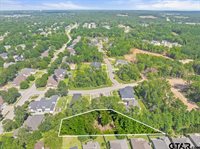 2227 Cherryhill Circle, Tyler, TX 75703