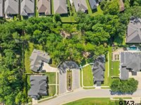 2227 Cherryhill Circle, Tyler, TX 75703