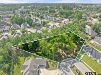 2227 Cherryhill Circle, Tyler, TX 75703