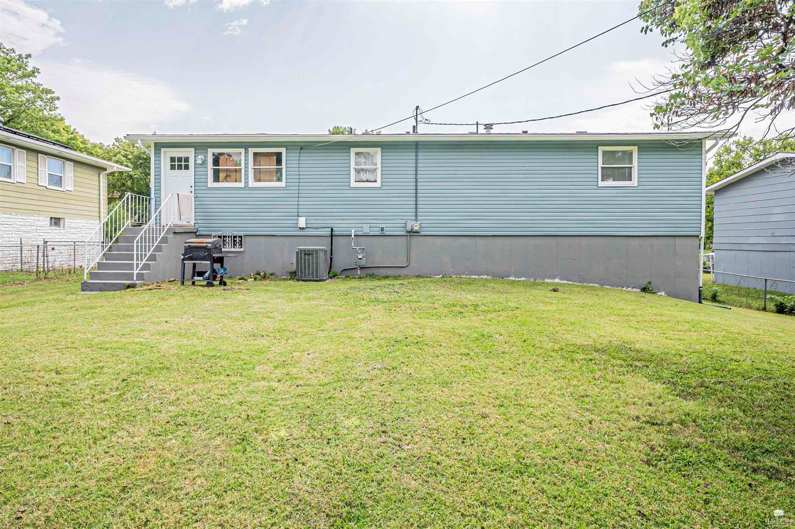 1504 Thompson Drive, Junction City, KS 66441