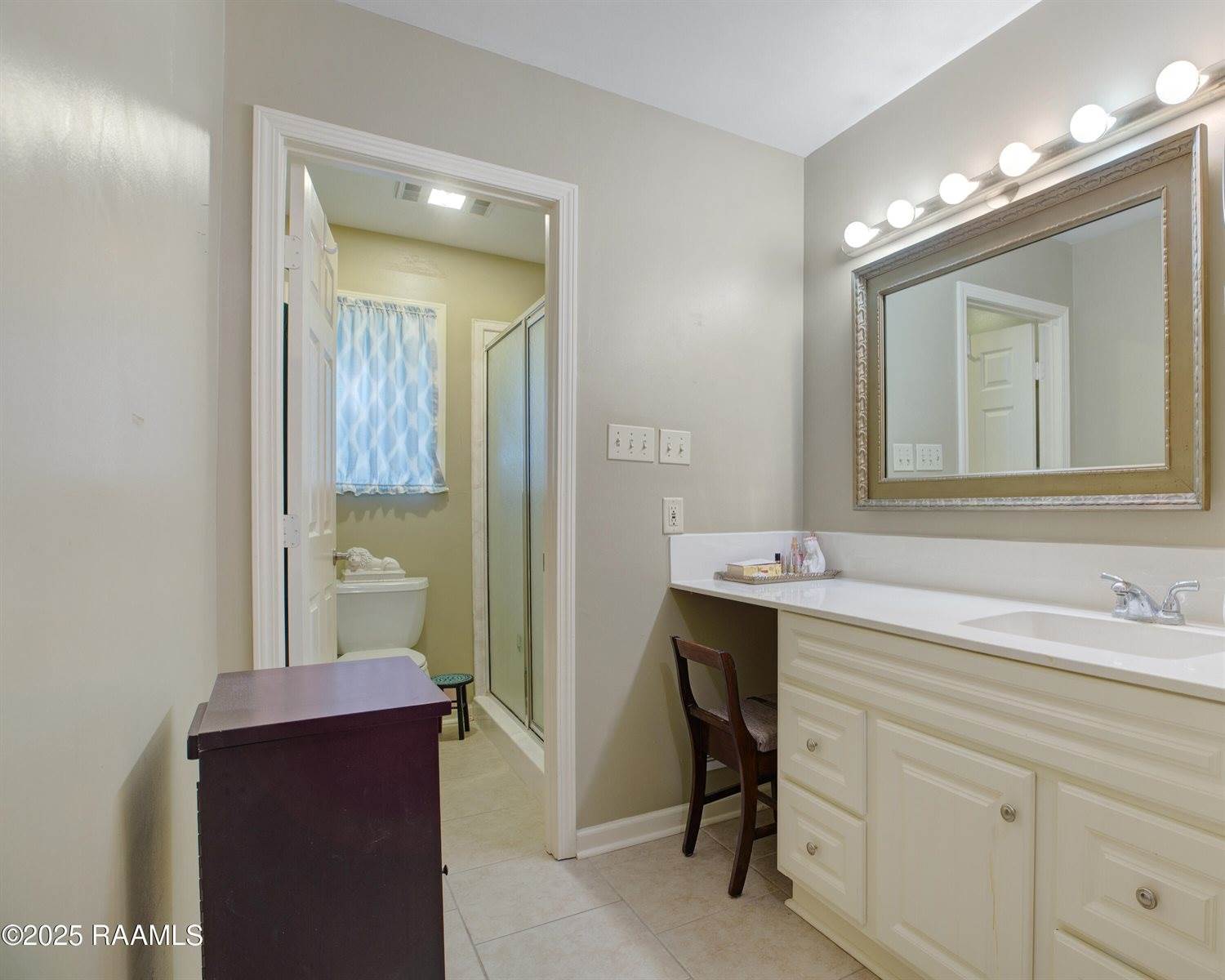 104 Bull Run Circle, Broussard, LA 70518