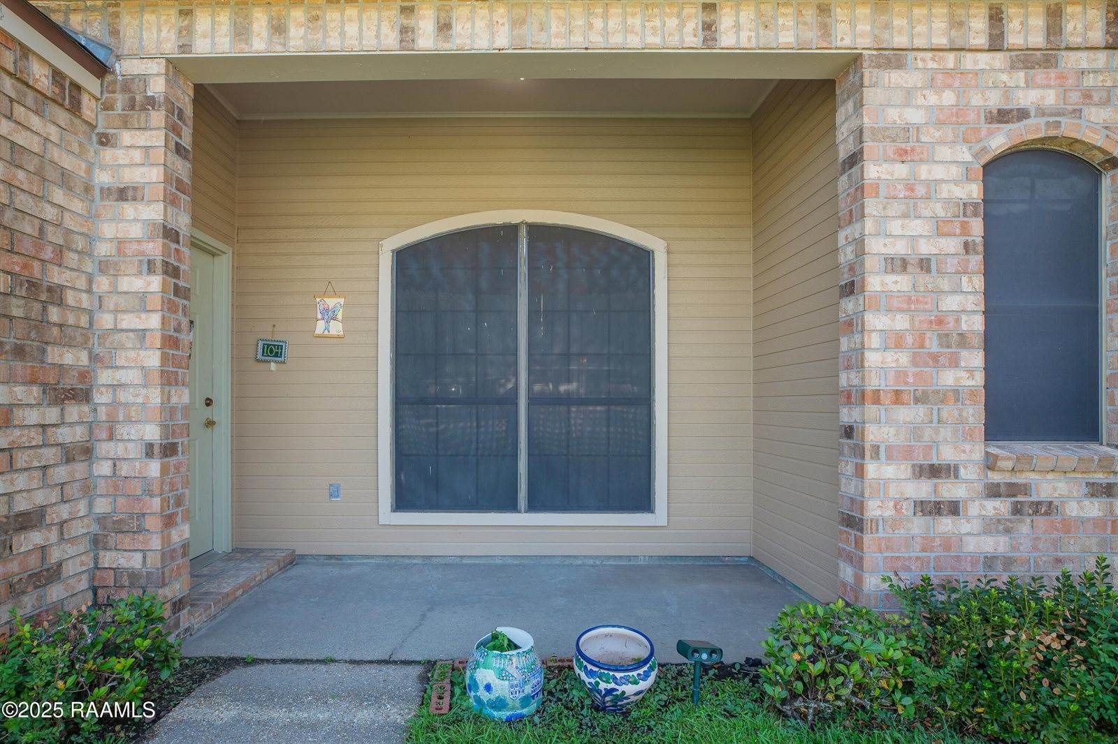 104 Bull Run Circle, Broussard, LA 70518