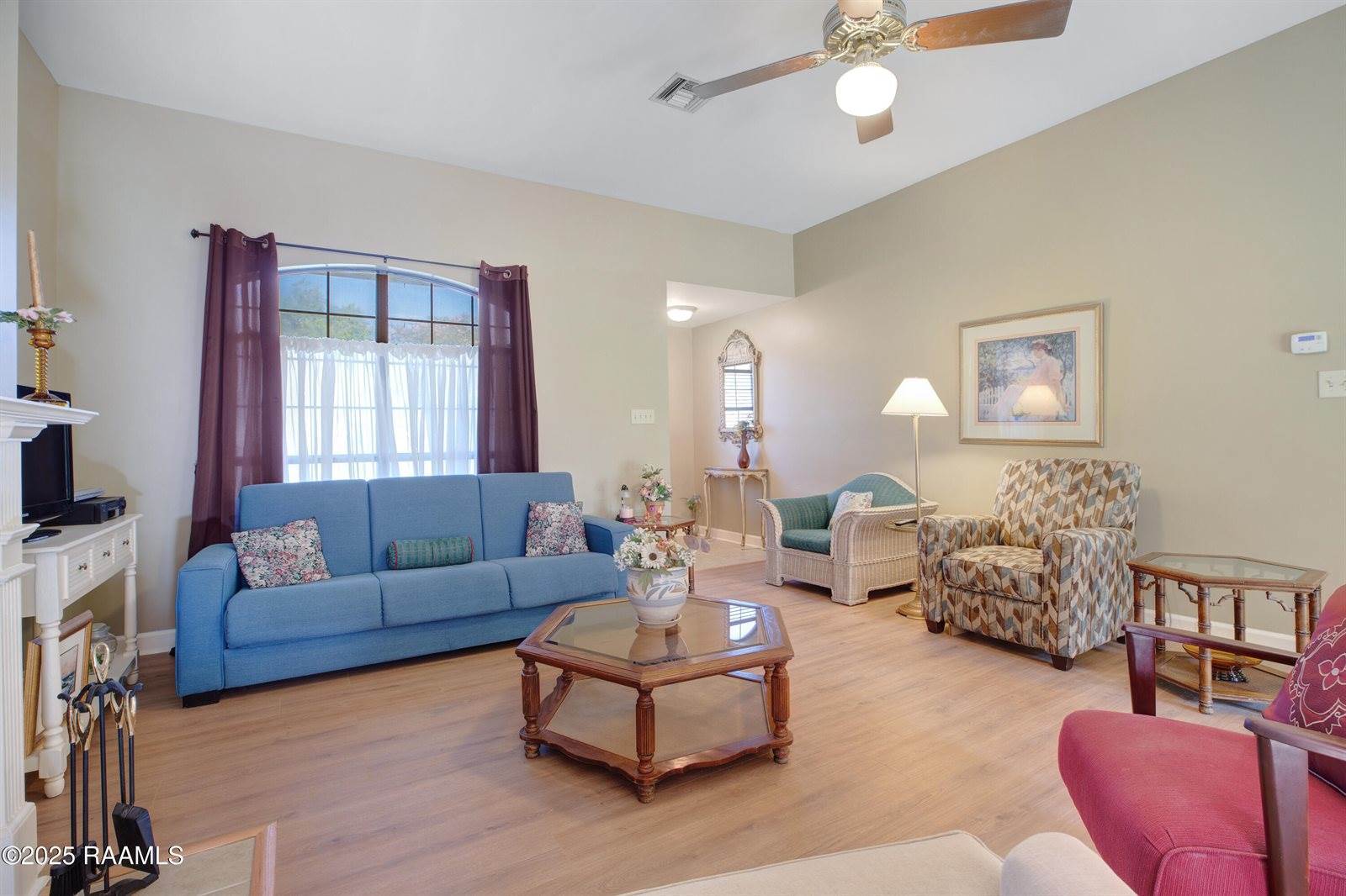 104 Bull Run Circle, Broussard, LA 70518