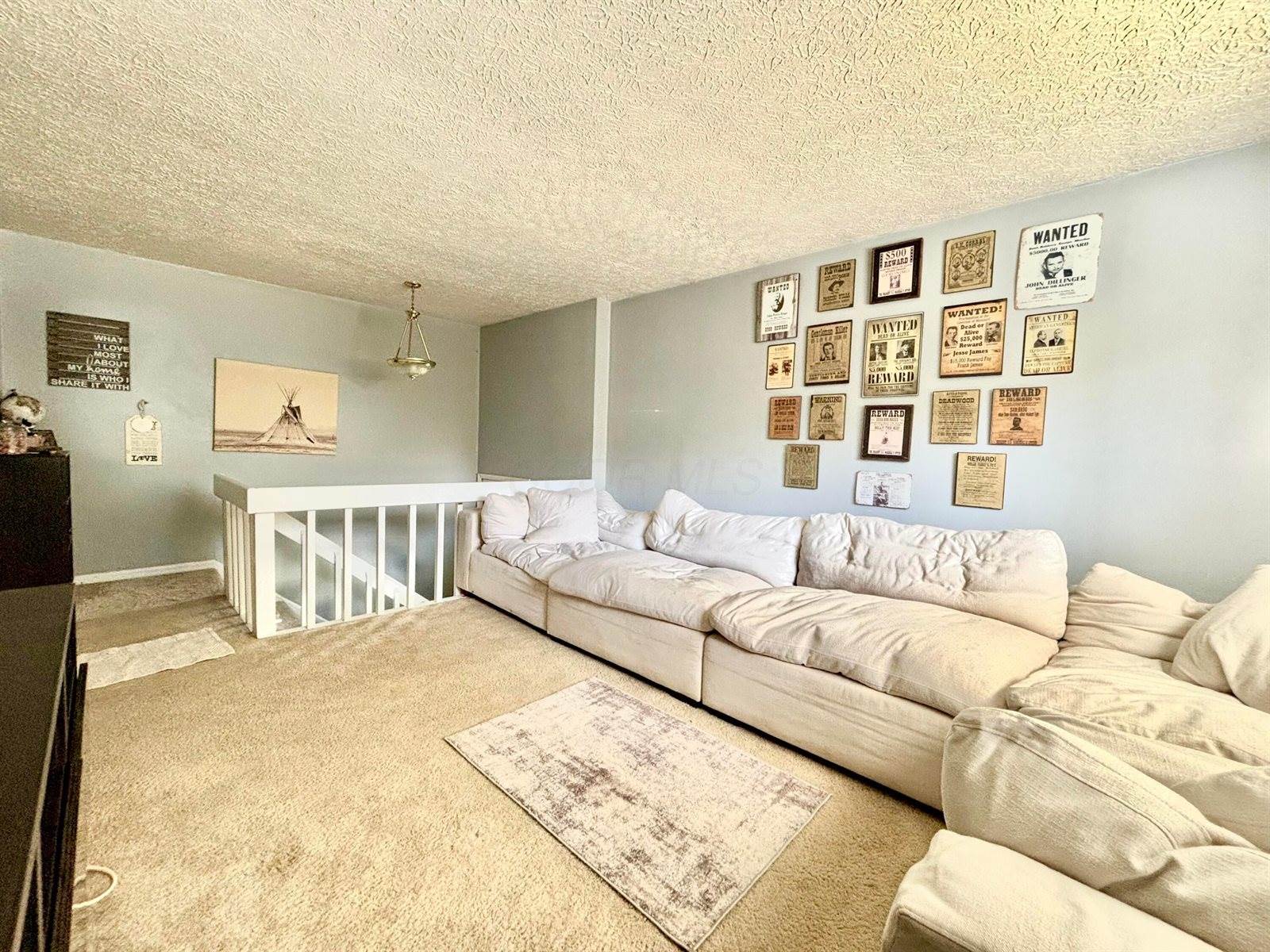 4925-4927 Godown Road, Columbus, OH 43220