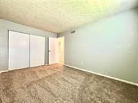 4925-4927 Godown Road, Columbus, OH 43220