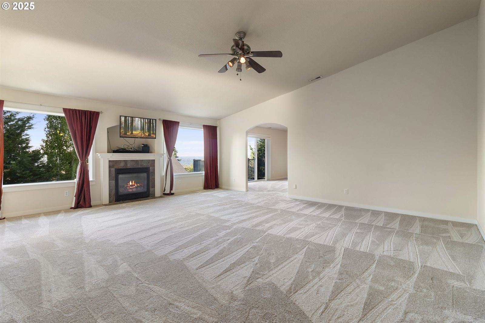 14822 SE Natalya St, Happy Valley, OR 97086