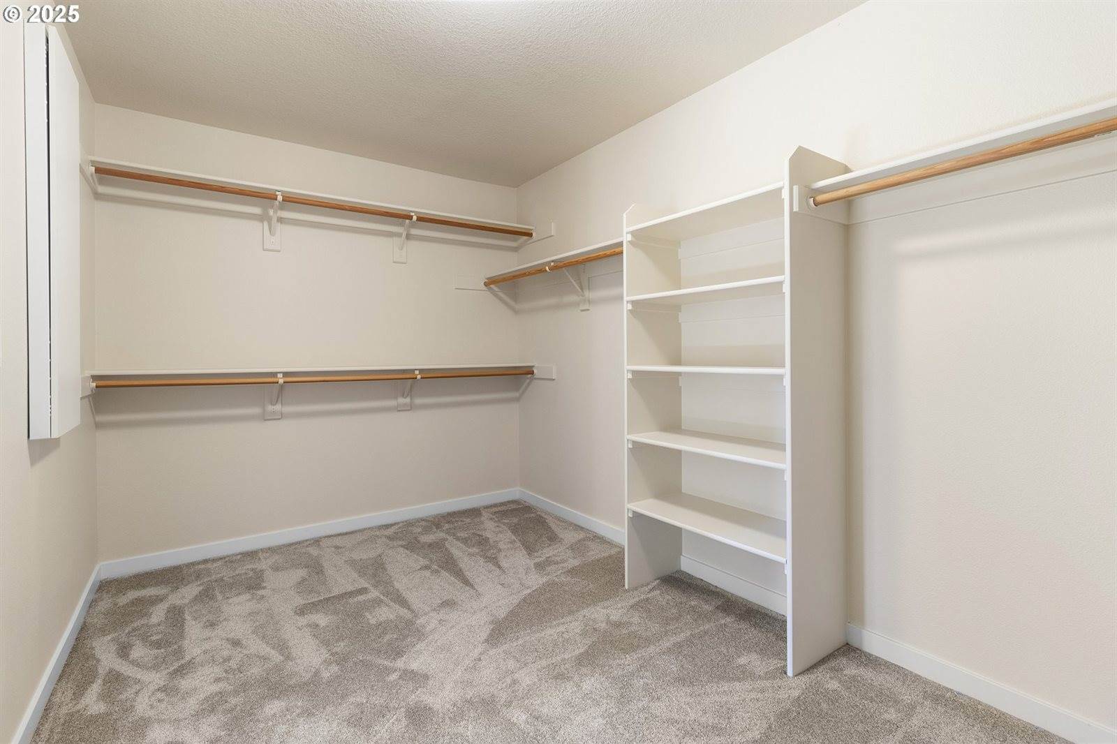 14822 SE Natalya St, Happy Valley, OR 97086