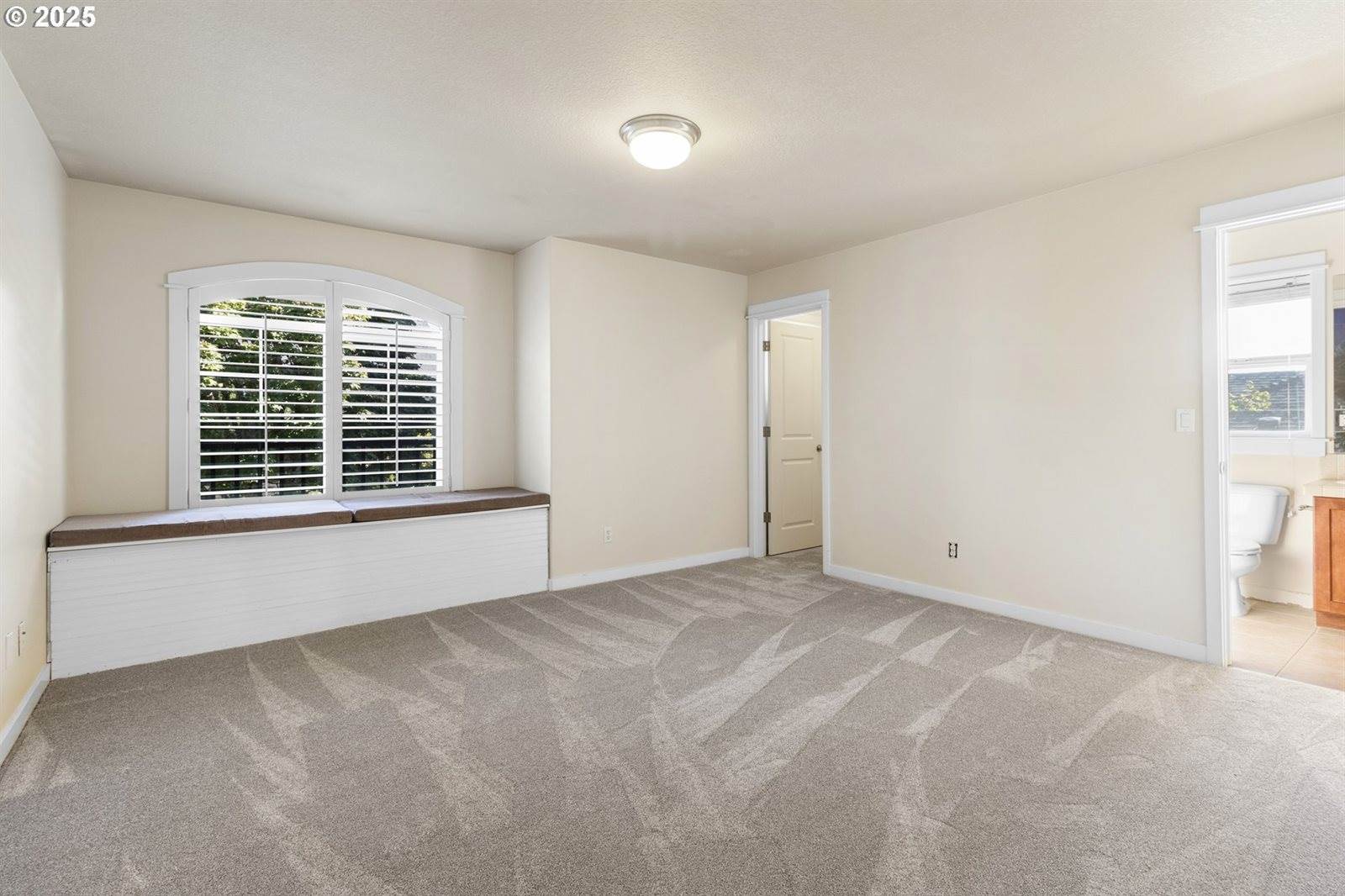 14822 SE Natalya St, Happy Valley, OR 97086