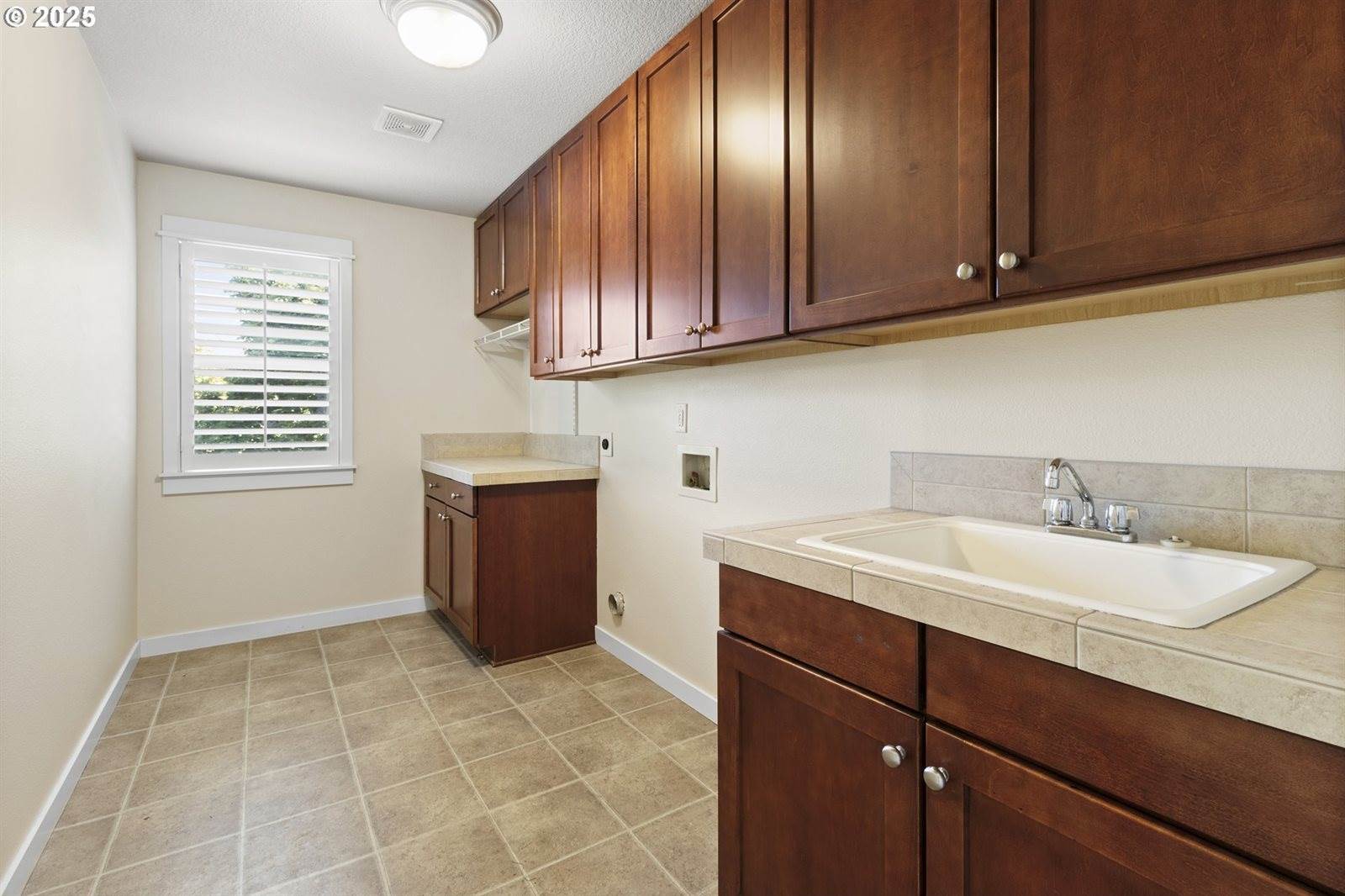 14822 SE Natalya St, Happy Valley, OR 97086