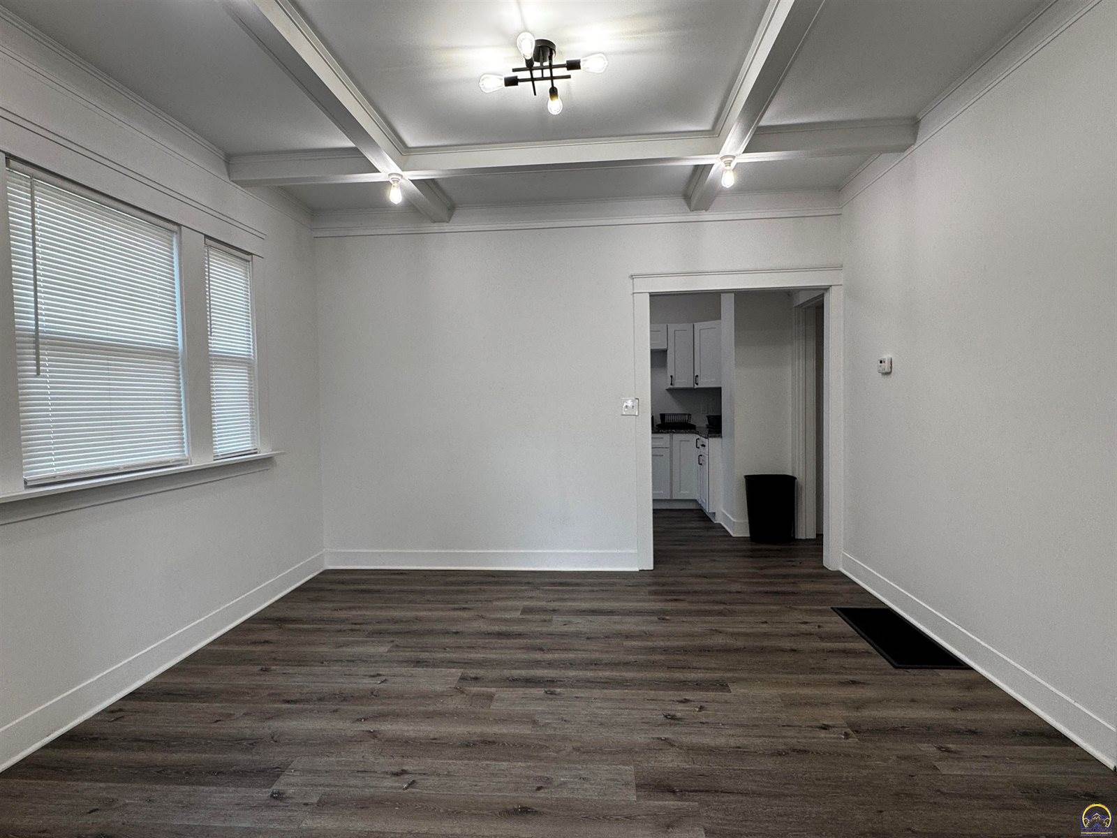 609 SW Topeka BLVD, Topeka, KS 66603