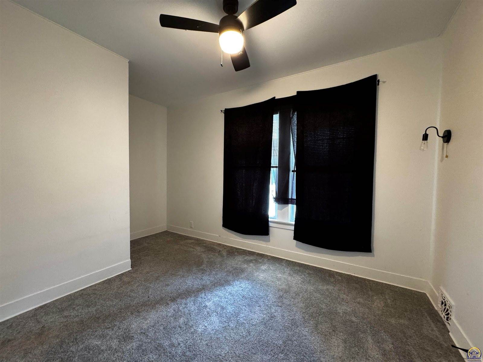 609 SW Topeka BLVD, Topeka, KS 66603