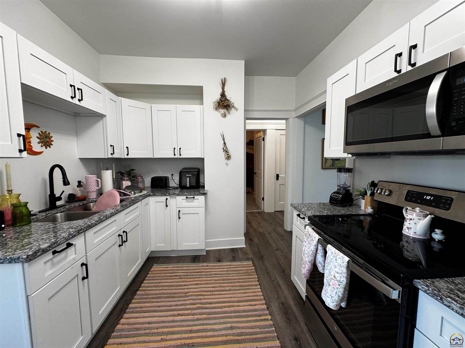 609 SW Topeka BLVD, Topeka, KS 66603