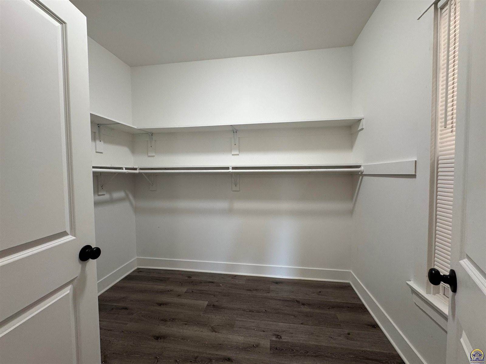 609 SW Topeka BLVD, Topeka, KS 66603