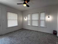 609 SW Topeka BLVD, Topeka, KS 66603