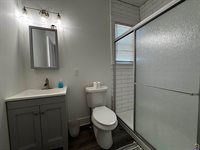 609 SW Topeka BLVD, Topeka, KS 66603