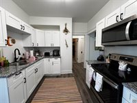 609 SW Topeka BLVD, Topeka, KS 66603