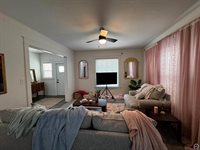 609 SW Topeka BLVD, Topeka, KS 66603