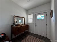 609 SW Topeka BLVD, Topeka, KS 66603