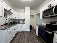 609 SW Topeka BLVD, Topeka, KS 66603