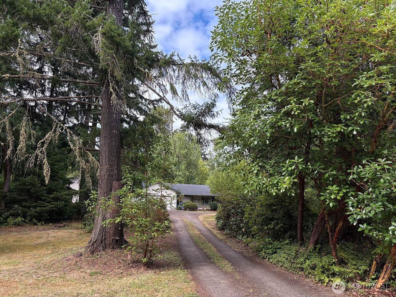 5426 70th Avenue NE, Olympia, WA 98516