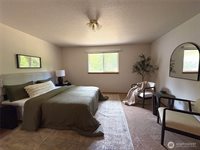 5426 70th Avenue NE, Olympia, WA 98516