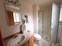 5426 70th Avenue NE, Olympia, WA 98516