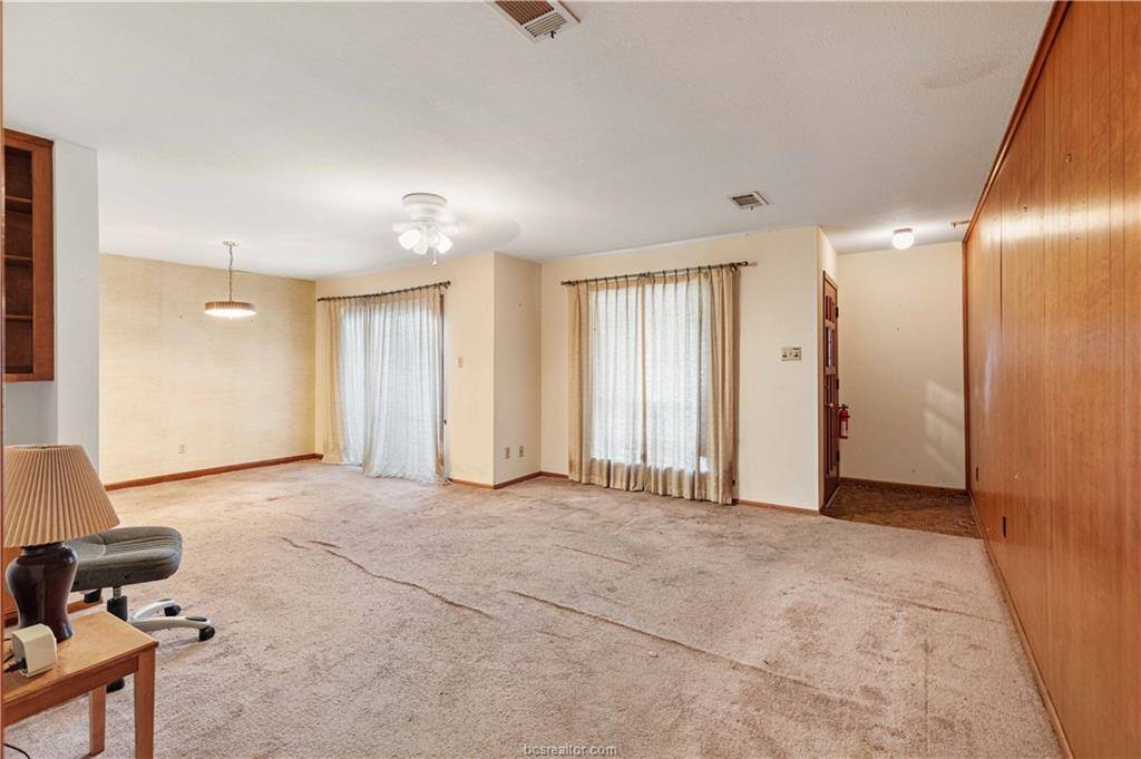 601 Cache Cove, Bryan, TX 77802