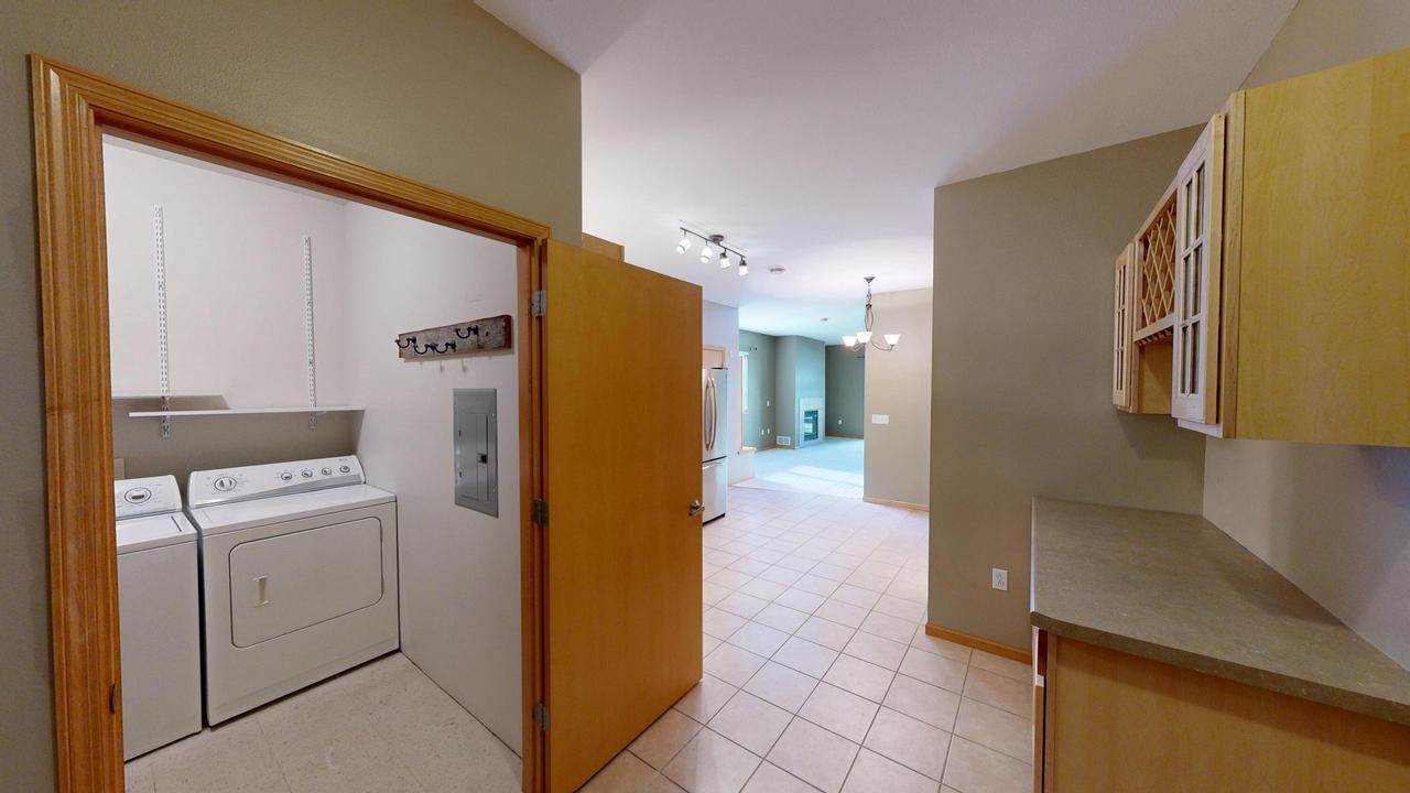 100 Edward STREET #4, Fort Atkinson, WI 53538