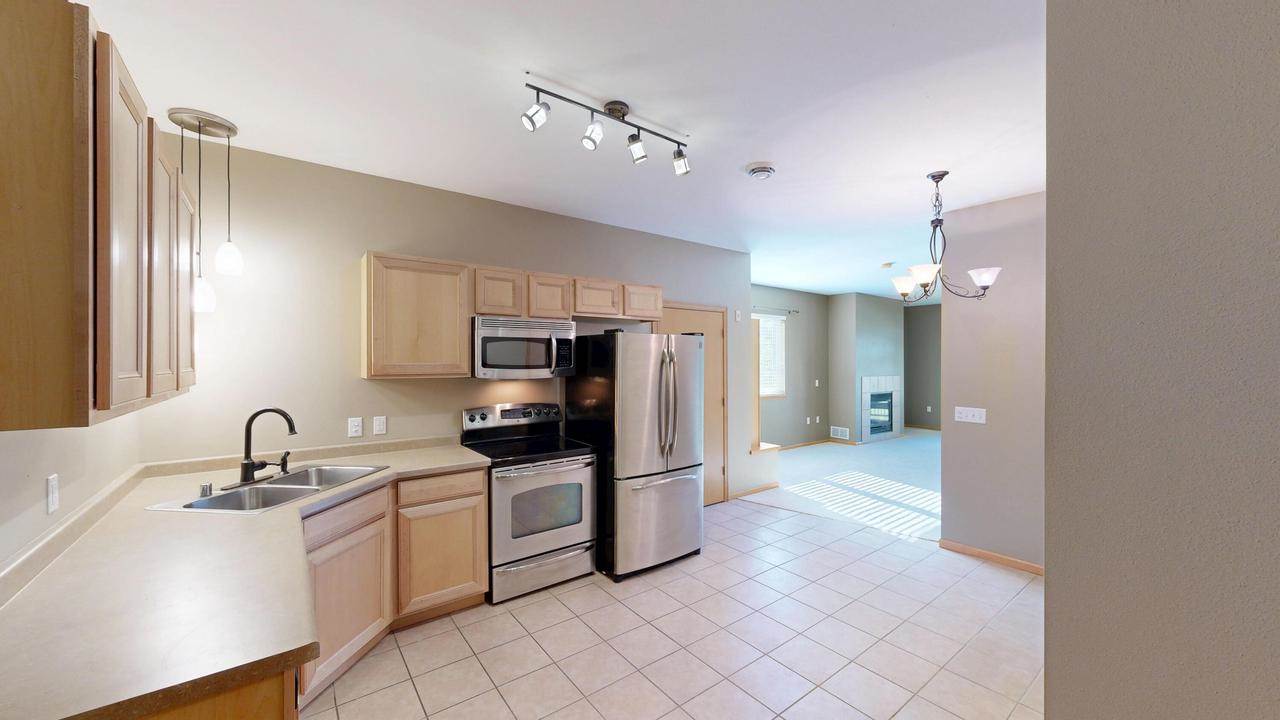 100 Edward STREET #4, Fort Atkinson, WI 53538