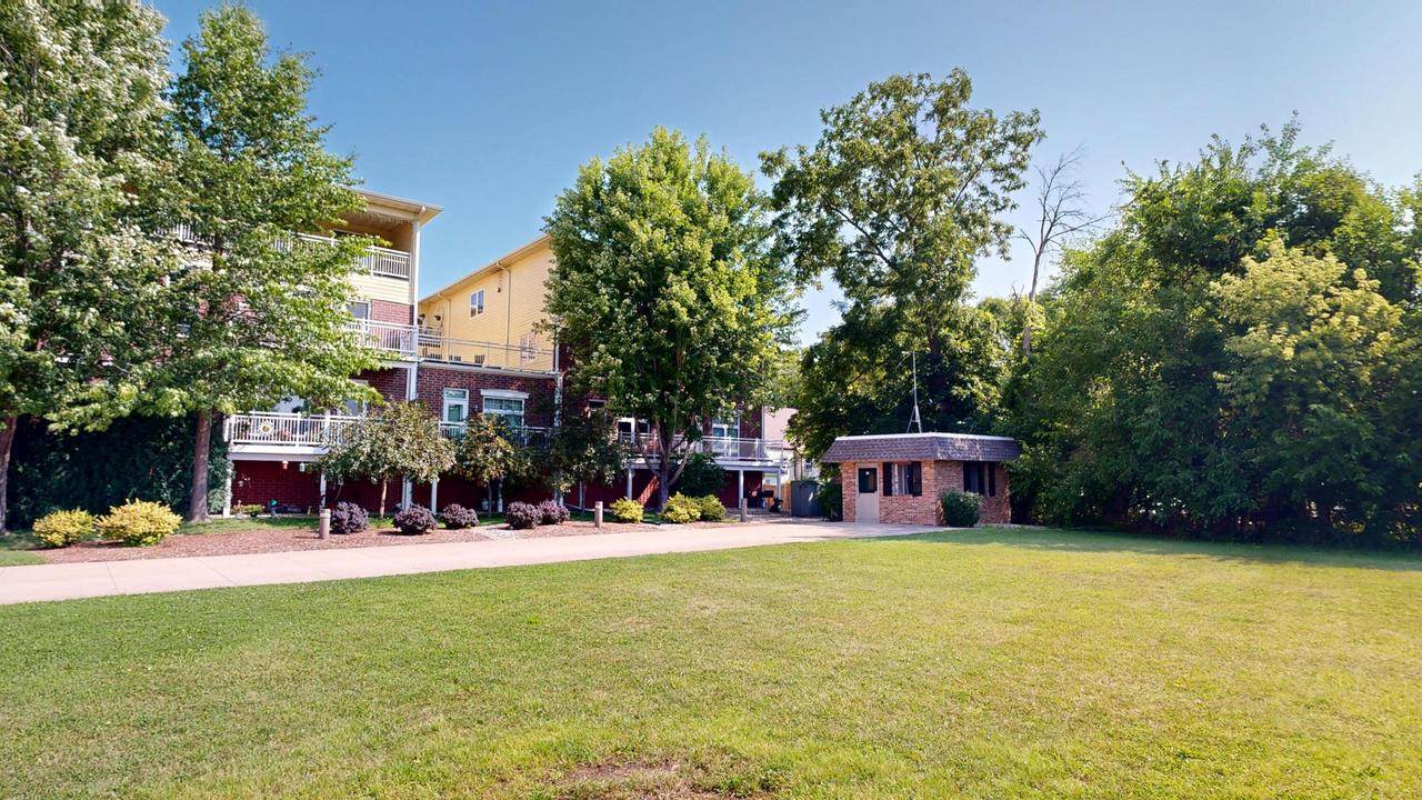 100 Edward STREET #4, Fort Atkinson, WI 53538