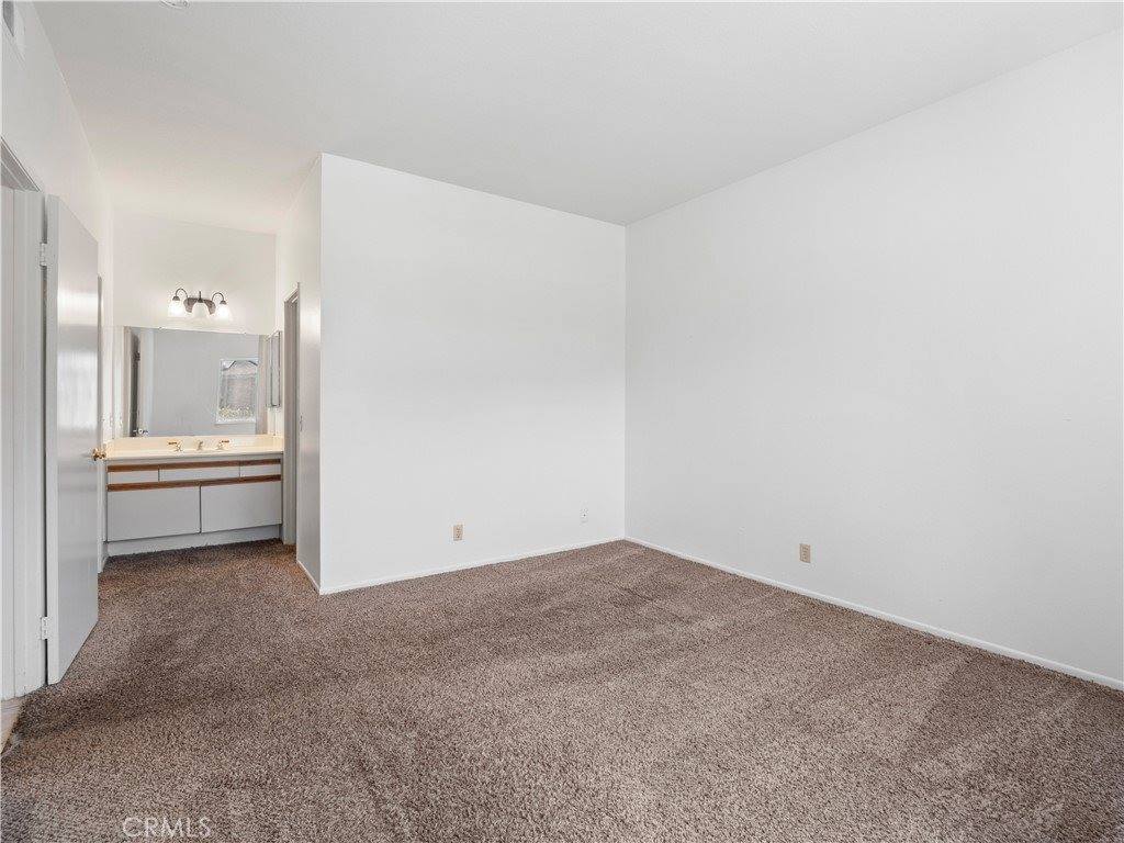 27644 Susan Beth Way, Saugus, CA 91350