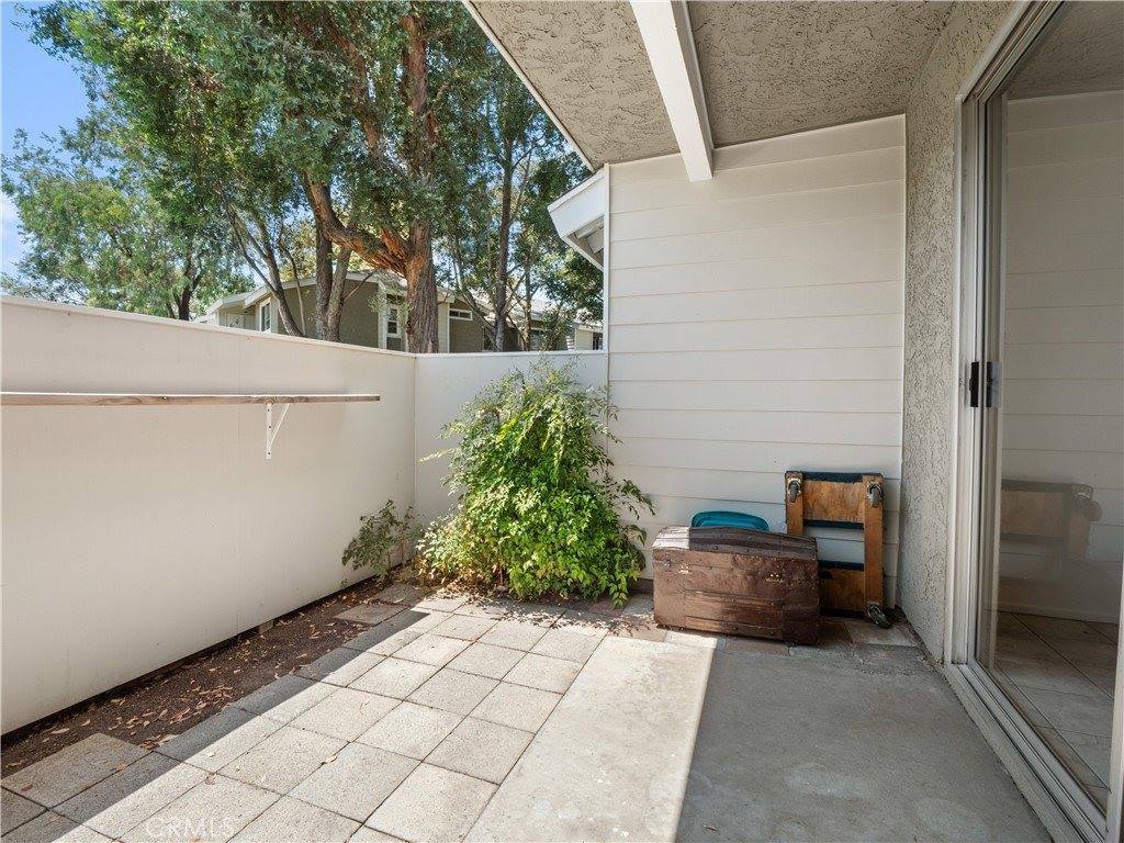 27644 Susan Beth Way, Saugus, CA 91350