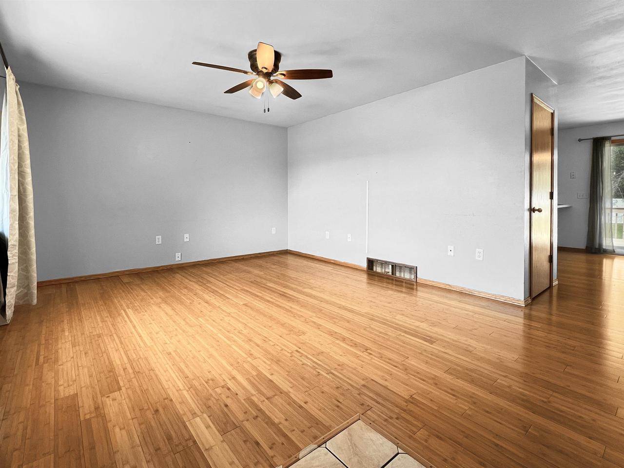 20 Barbara Ann Drive, Reedsburg, WI 53959