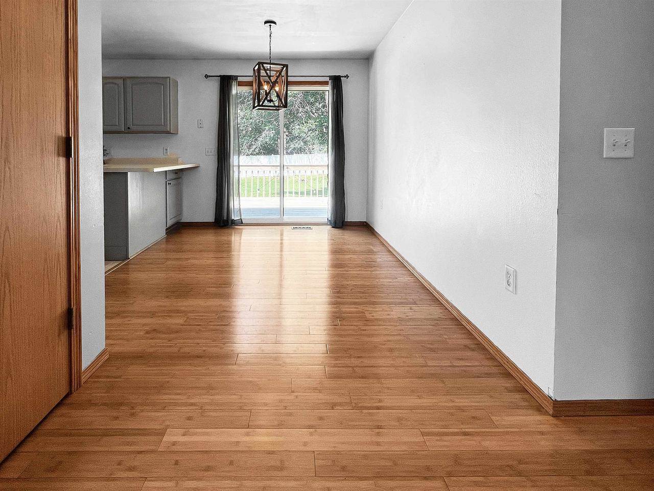 20 Barbara Ann Drive, Reedsburg, WI 53959