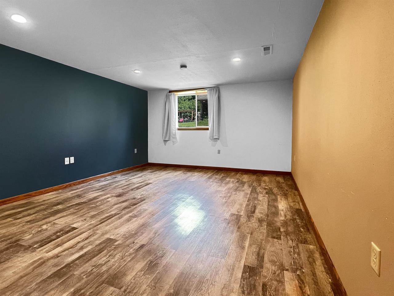 20 Barbara Ann Drive, Reedsburg, WI 53959