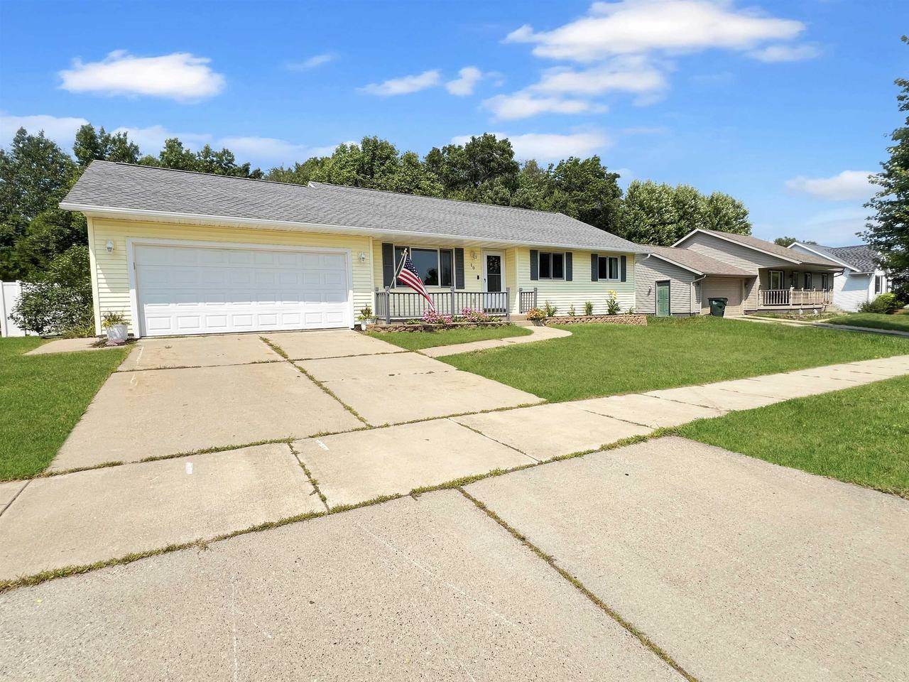 20 Barbara Ann Drive, Reedsburg, WI 53959