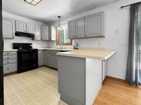 20 Barbara Ann Drive, Reedsburg, WI 53959