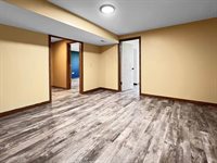 20 Barbara Ann Drive, Reedsburg, WI 53959