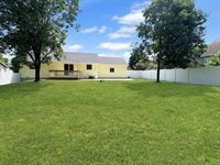 20 Barbara Ann Drive, Reedsburg, WI 53959