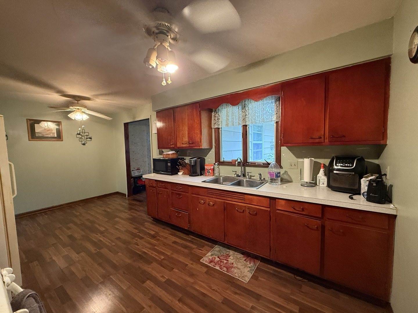 236 West Winnifred Street, Freeport, IL 61032