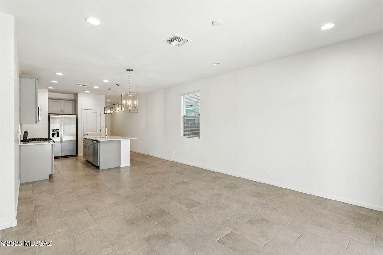 10359 West Zimmerman Street, Marana, AZ 85653