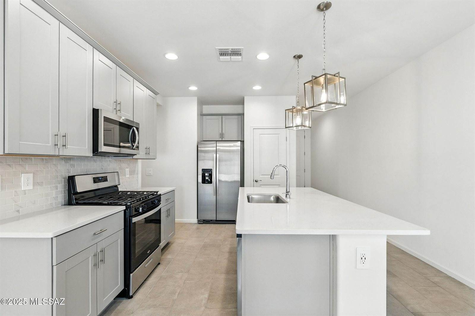 10359 West Zimmerman Street, Marana, AZ 85653